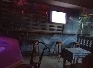 haiti/port-au-prince/delmas/nightclub/blue-bar-club