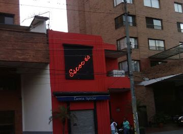 colombia/cali/san-antonio/nightclub/escoces-nightclub