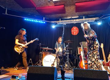 united-kingdom/leeds/headingley/bar/hyde-park-book-club