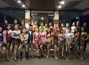 indonesia/maluku/nightclub/neo-neptons-club