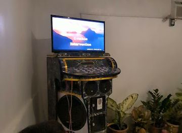 philippines/siquijor/nightclub/5-rose-s-karaoke-bar