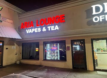 illinois/schaumburg/nightclub/aria-lounge-vapes-tea
