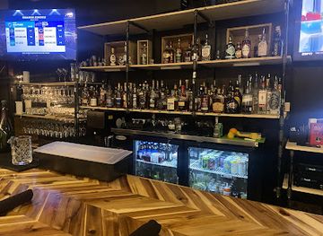 mississippi/starkville/nightclub/next-round-wine-bourbon-bar