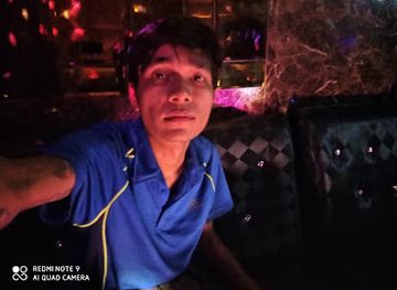 myanmar-burma/yangon/insein/nightclub/paing-myo-zaw-telenor-mayangon