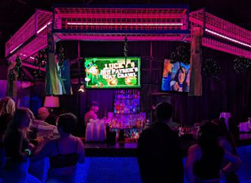 north-carolina/asheville-area/nightclub/club-eleven-on-grove