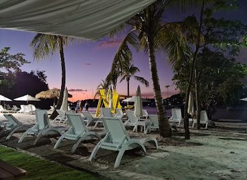 saint-vincent-and-the-grenadines/saint-patrick/nightclub/coconut-grove-beach-club