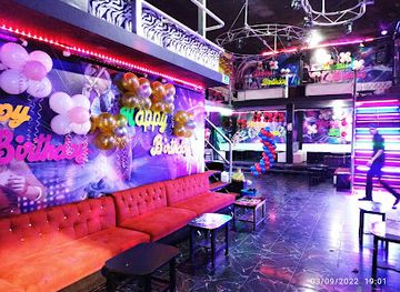 Discoteca Set Club Guayaquil Zona Rosa. Las Mejores Farras