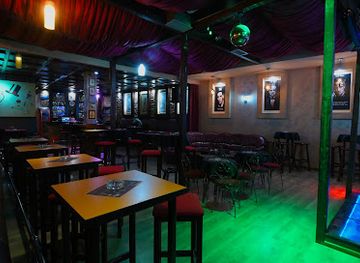 serbia/belgrade/zemun/nightclub/kabare-13