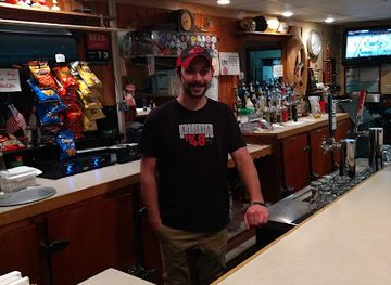 michigan/marquette/nightclub/pat-s-bar