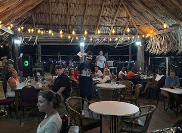 curacao/shete-boka-national-park/nightclub/shelterrock-paradise