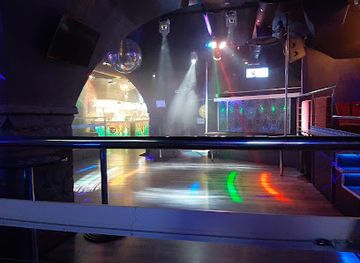 CLUB MÜNT