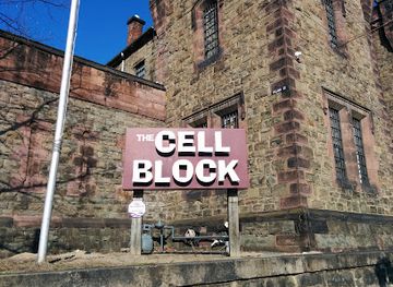 pennsylvania/ricketts-glen-state-park/nightclub/cell-block