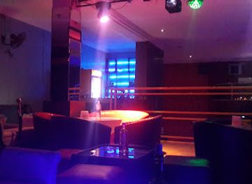 Elegantee Night Club