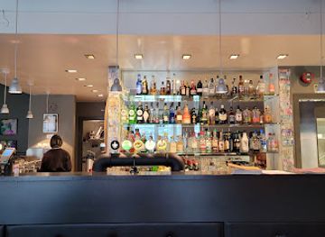 iceland/isafjordur/nightclub/edinborg-bistro