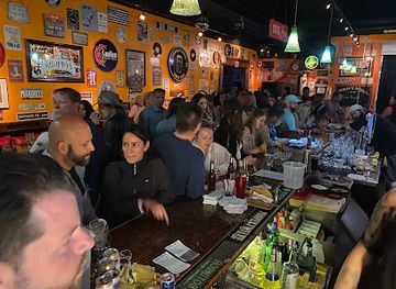 arizona/sedona/nightclub/mooney-s-irish-pub-burger-bar-sedona