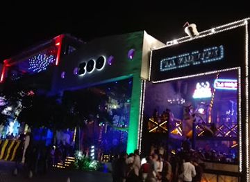 mexico/tequila-valley/nightclub/zoo-bar