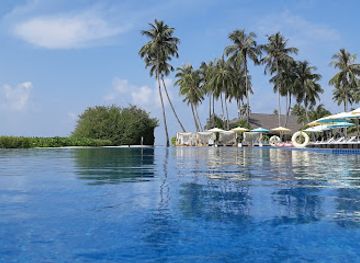 maldives/lhaviyani-atoll/nightclub/the-liquid