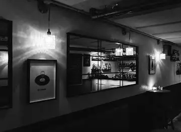 11e cave