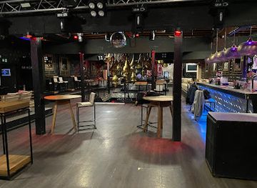 switzerland/lausanne/flon/nightclub/mad-club