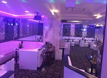 japan/tokyo/ueno/nightclub/club-up-stage-iino-1