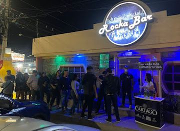 ecuador/salinas/nightclub/rockabar