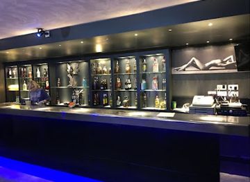 spain/pyrenees-mountains/nightclub/el-xalet-de-vielha