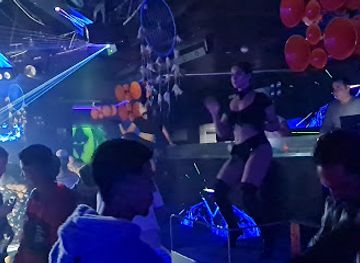 B2 club&lounge