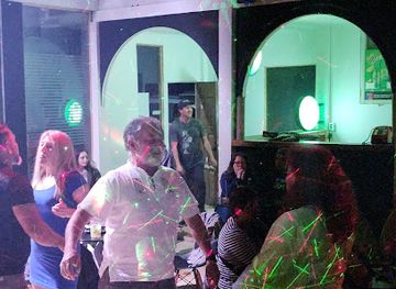 chile/valparaiso/nightclub/vip-party