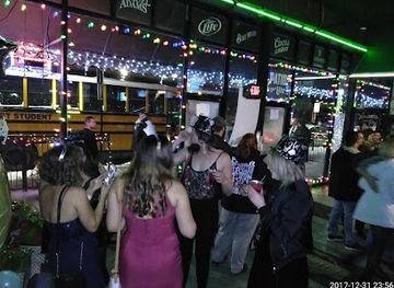 illinois/rockford/nightclub/district-bar-and-grill