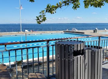 connecticut/greenwich-point-park/nightclub/rocky-point-club