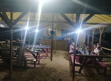 saint-vincent-and-the-grenadines/palm-island/nightclub/nadi-s-bar-restorante