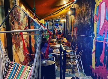 romania/bucovina/nightclub/rainbow-pub