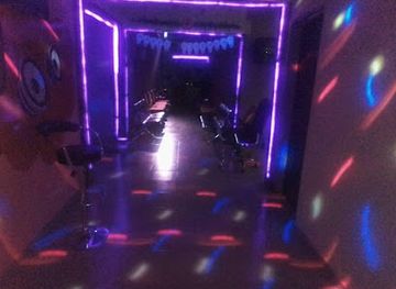 niger/kawar/nightclub/club-923