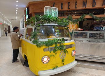 pakistan/lahore/gulberg/nightclub/greenbae