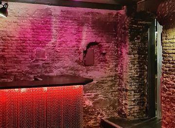 spain/madrid/chueca/nightclub/imposible-club