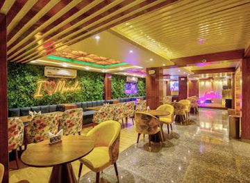 india/manali/old-manali/nightclub/ibex-lounge-bar-restaurant-best-live-music-bar-food-and-drinks-bar-hookah-bar-best-bar-in-manali