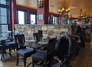 Paddy's Irish Pub & Restaurant