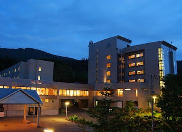 japan/zao-onsen/nightclub/zao-kokusai-hotel-yamagata