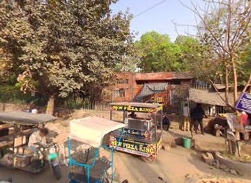 india/delhi/karol-bagh/nightclub/prince-chicken-corner