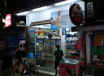 indonesia/gili-islands/nightclub/toko-bintang