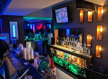 Sit & Sip Belize