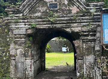 indonesia/banda-islands/nightclub/benteng-concordia
