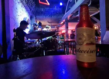 vietnam/ho-chi-minh-city/district-3/nightclub/fang-hub