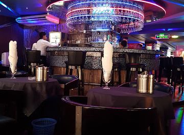 bangladesh/sundarbans-national-park/nightclub/bluemoon-recreation-club