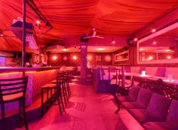 Platinum room