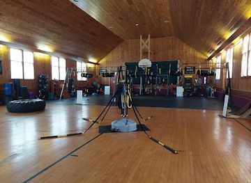 michigan/sleeping-bear-dunes-national-lakeshore/nightclub/sleeping-bear-bay-club