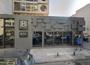 greece/thessaloniki/aristotelous-square/nightclub/moniq-the-club