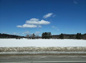new-hampshire/dartmouth-lake-sunapee-region/nightclub/henry-s-at-lake-sunapee-country-club