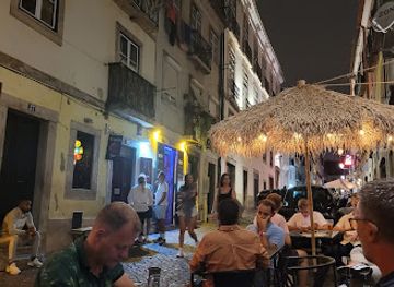 portugal/lisbon/bairro-alto/nightclub/club-desqna