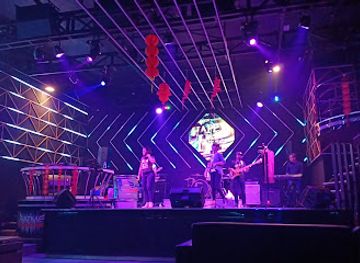 Atmosphere Club & Karaoke